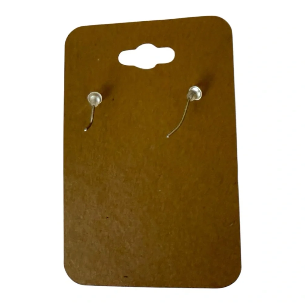 JAC Dancing Bear Earrings - Picture 4 of 5